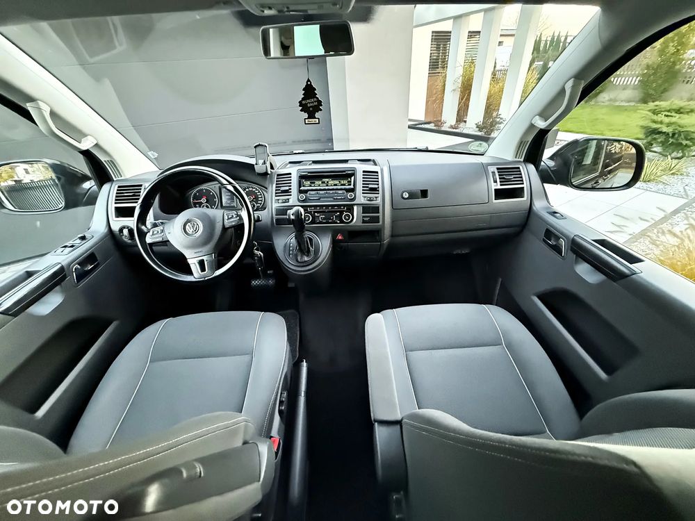 Volkswagen Multivan - 4