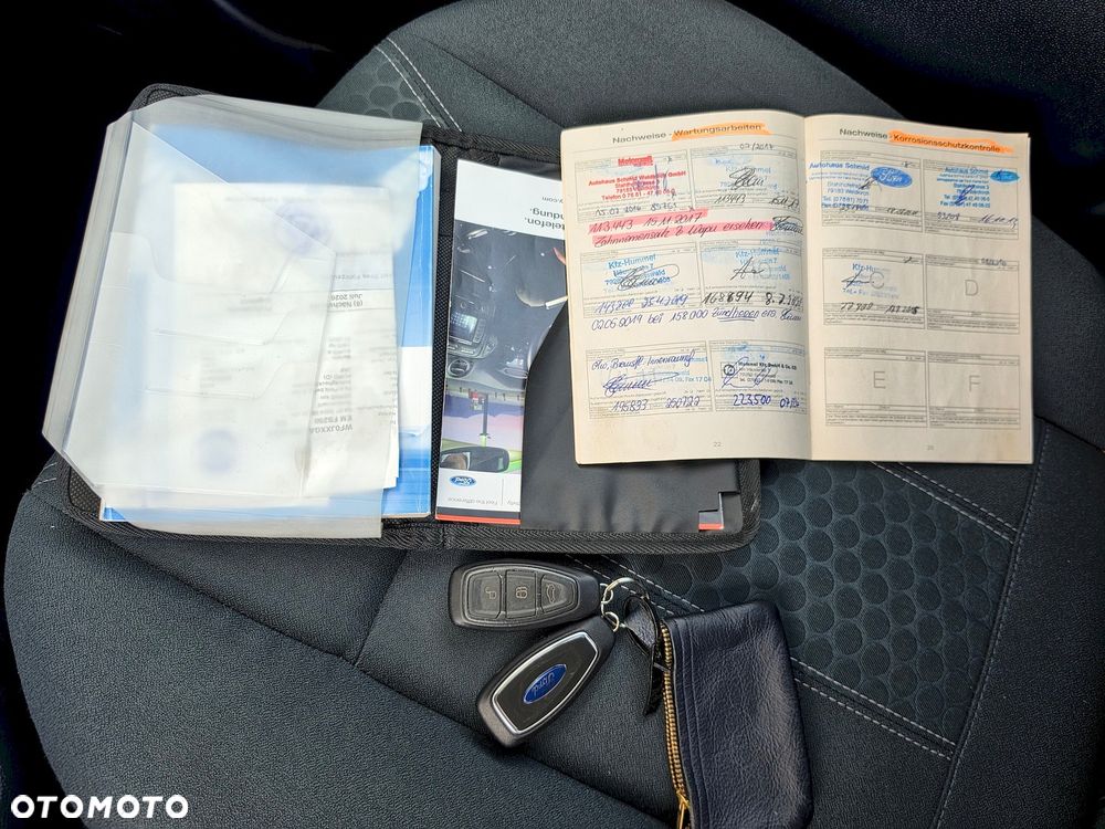 Ford Fiesta 1.6 Platinium X - 28