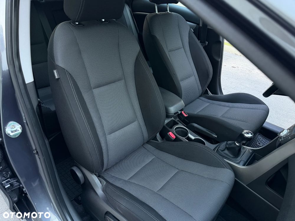 Hyundai i30 1.6 Fifa World Cup Edition - 13