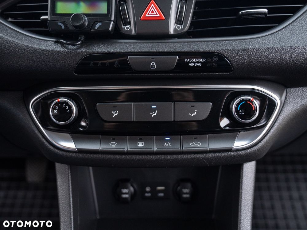 Hyundai i30 1.6 CRDI Passion - 34