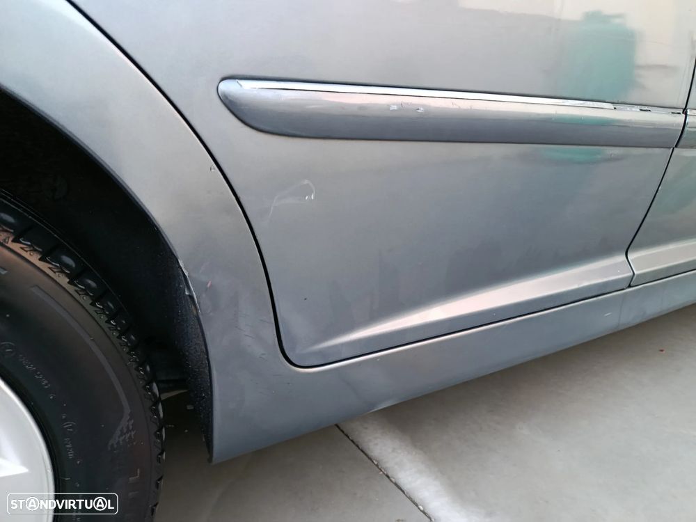 Peugeot 207 1.4 HDi Urban - 7