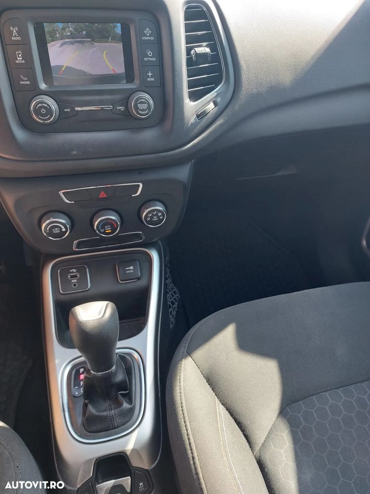 Jeep Compass - 13