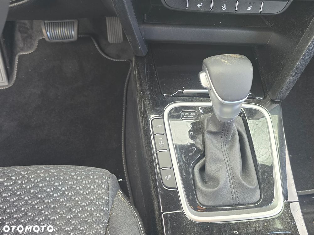 Kia XCeed 1.6 T-GDI OPF DCT7 Platinum - 11
