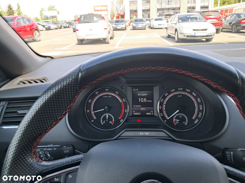 Skoda Octavia 2.0 TSI RS - 21