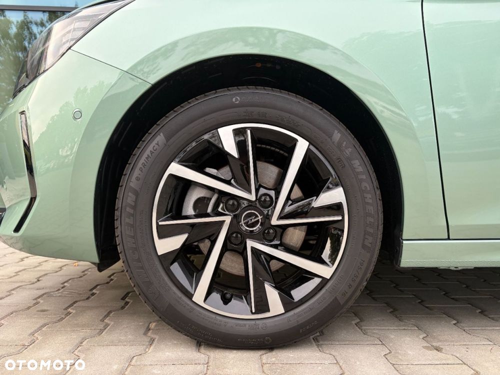 Opel Corsa - 8