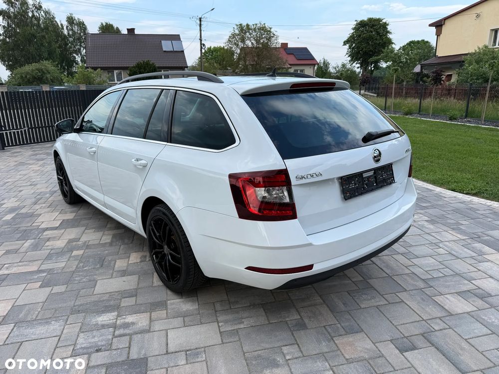 Skoda Octavia 1.6 TDI Premium Edition - 16