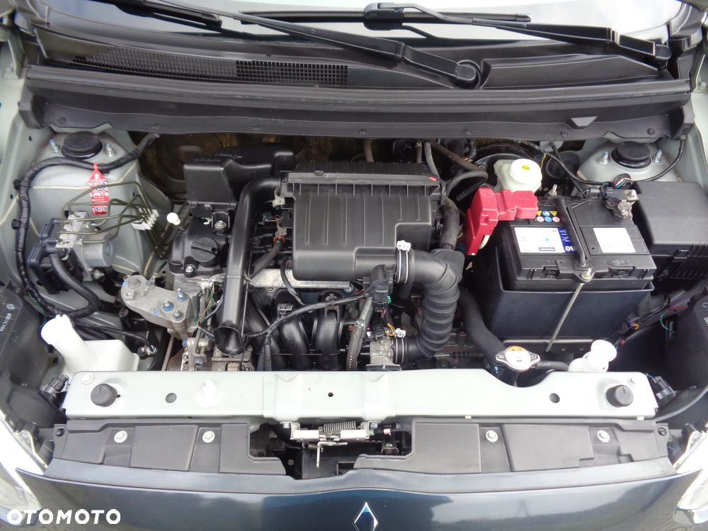 Mitsubishi Space Star 2014 photo 5