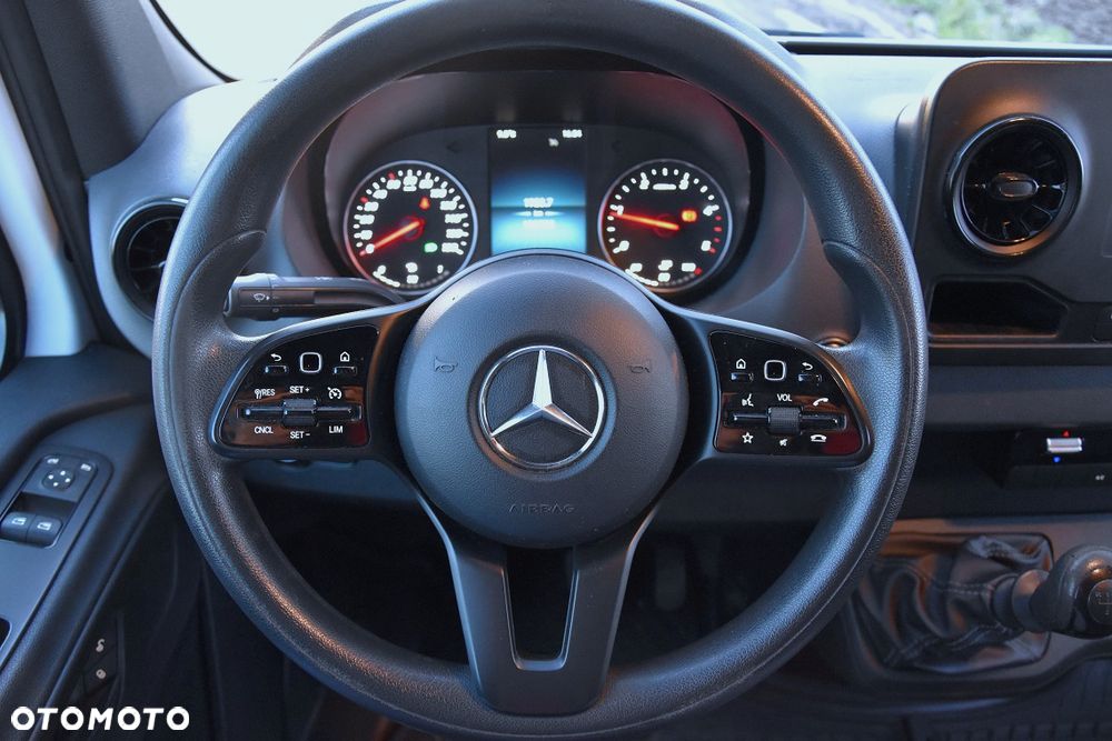 Mercedes-Benz SPRINTER 214 CDI 2,2 143KM PRO - 29