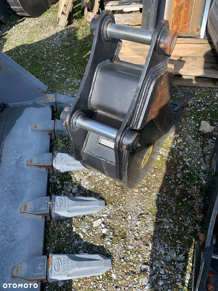 JCB Strickland 3CX/4CX - 2