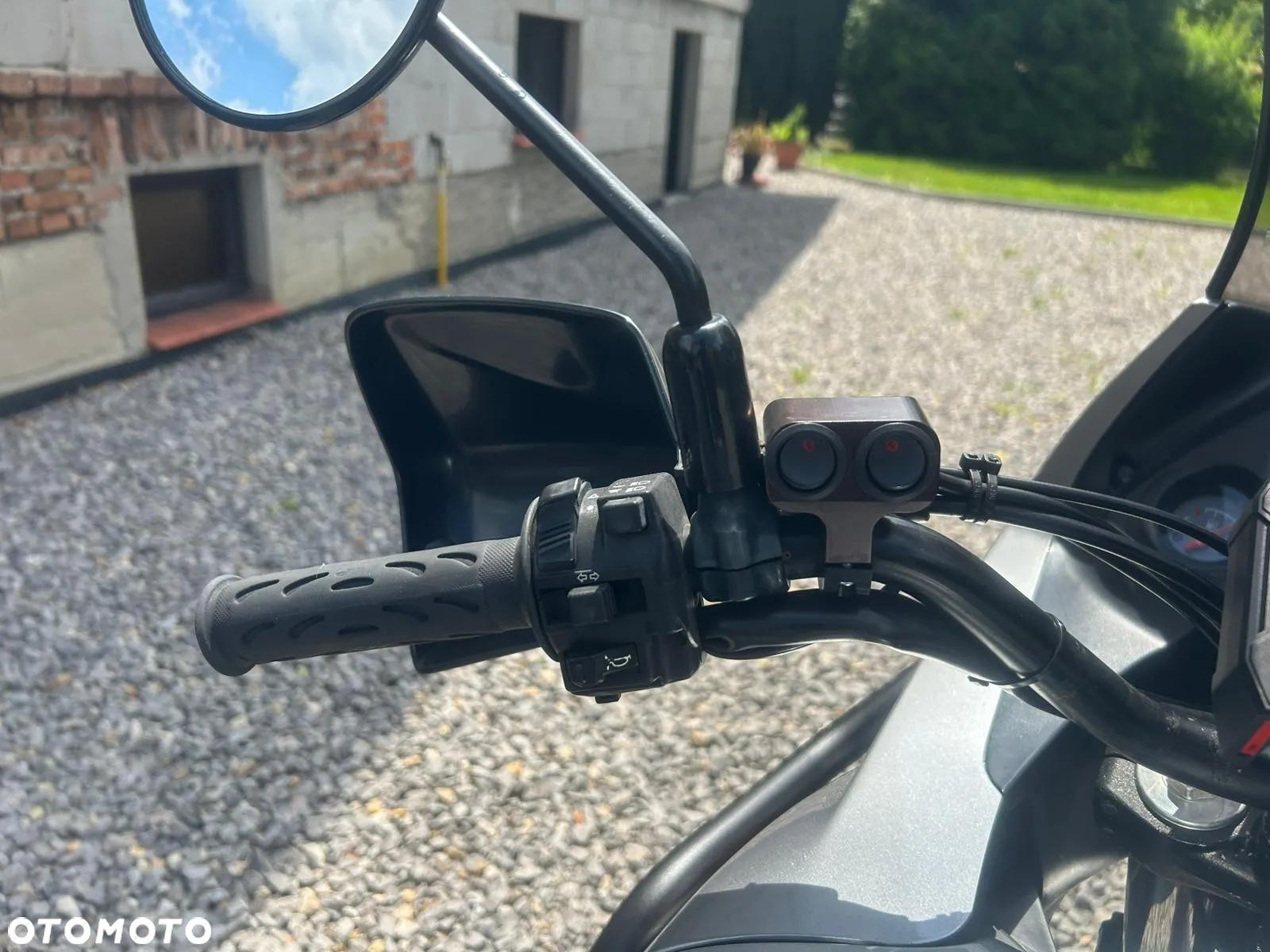 Honda XL - 11