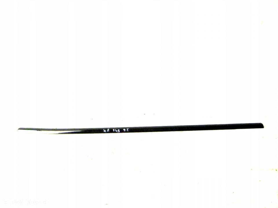BMW X1 F48 LISTWA DRZWI PRAWY TYŁ PARAPET - 1