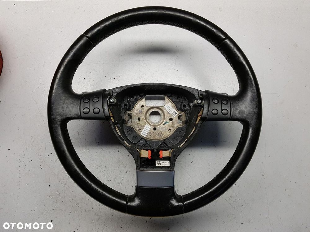 VW EOS 06r- GOLF V KIEROWNICA SKÓRZANA AUTOMAT - 1
