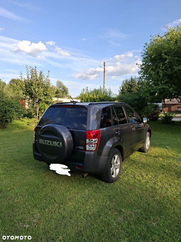 Suzuki Grand Vitara 2.4 De Luxe EU5 - 33