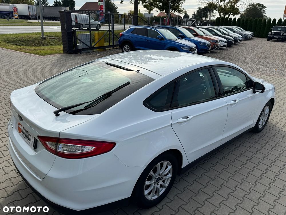 Ford Mondeo 2.0 TDCi Ambiente PowerShift - 17