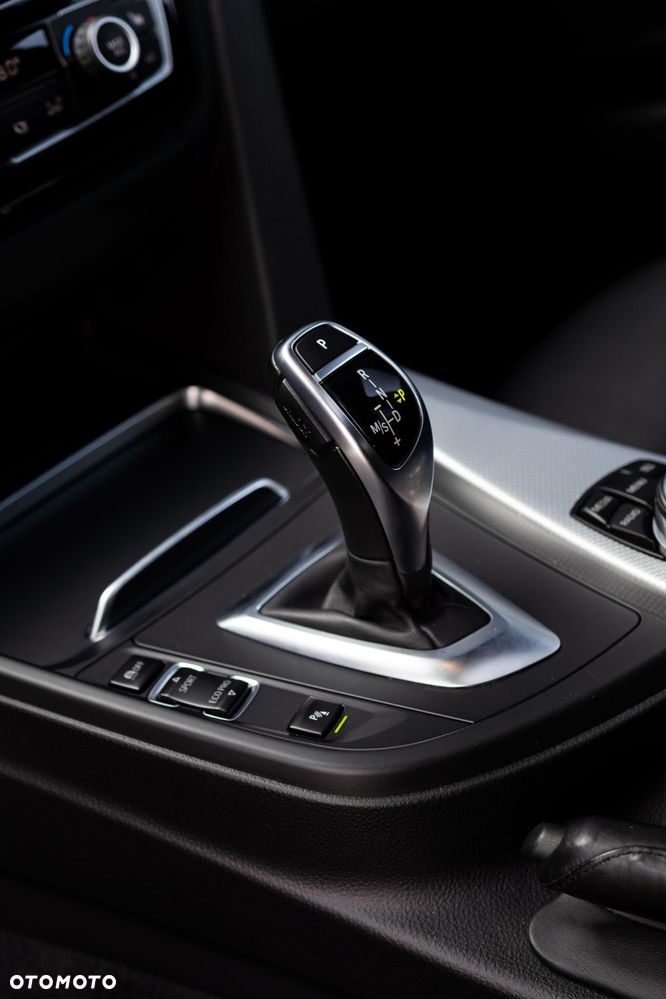 BMW Seria 3 - 11