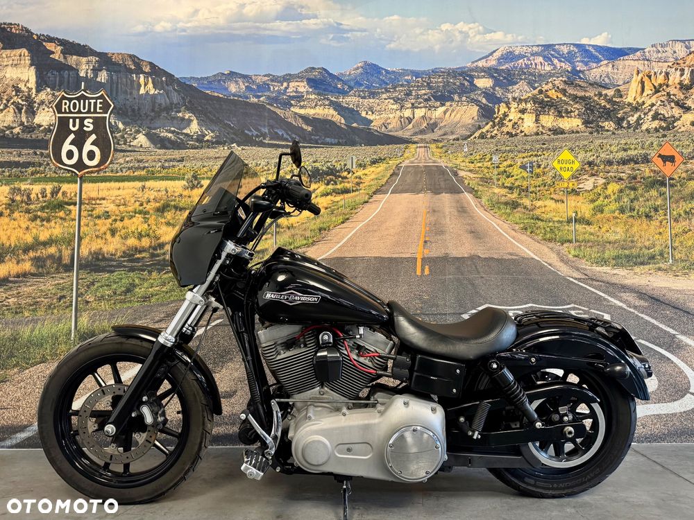 Harley-Davidson Dyna Super Glide - 4
