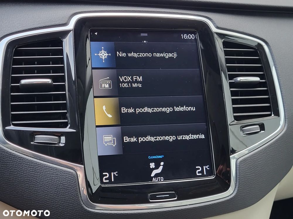 Volvo XC 90 D5 SCR AWD Inscription 7os - 12