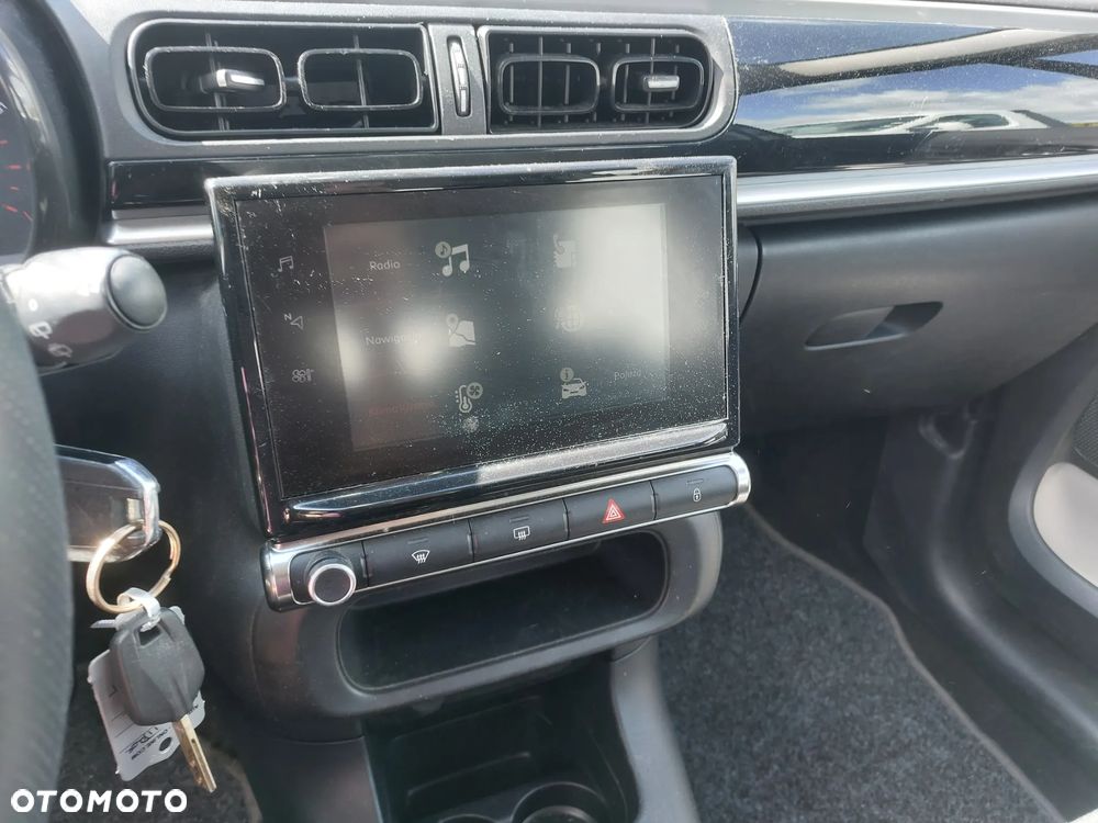 Citroën C3 Pure Tech 82 FEEL - 16