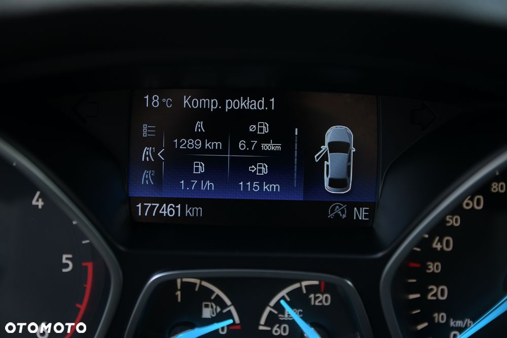 Ford Kuga 2.0 TDCi AWD ST-Line - 33
