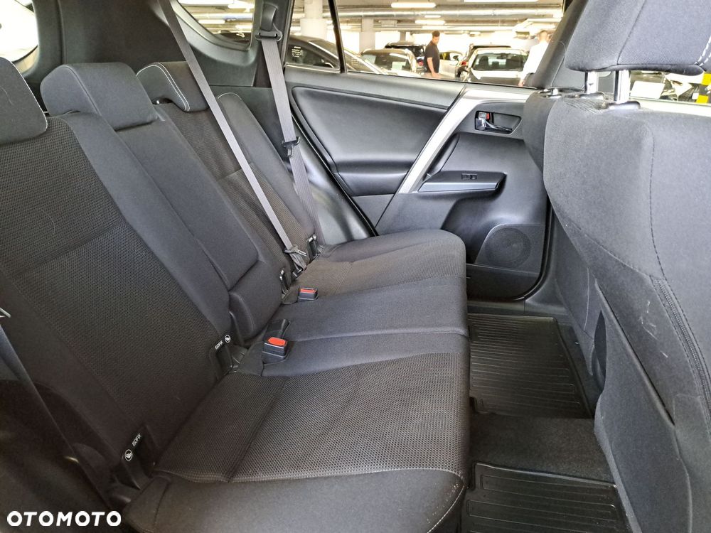 Toyota RAV4 2.0 Premium 4x4 - 13