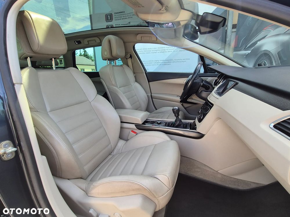Peugeot 508 1.6 T Business Line - 32