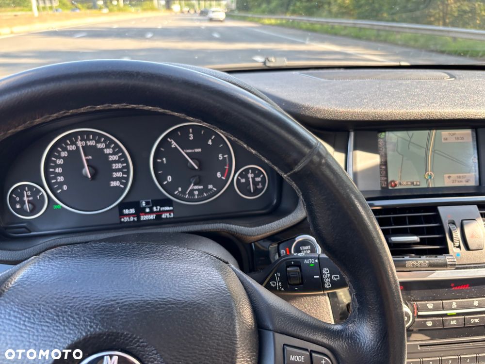 BMW X3 sDrive18d - 39