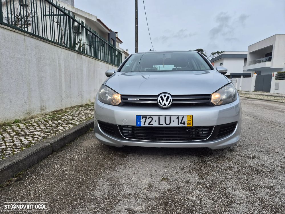 VW Golf 1.6 TDi Trendline BlueMotion - 9