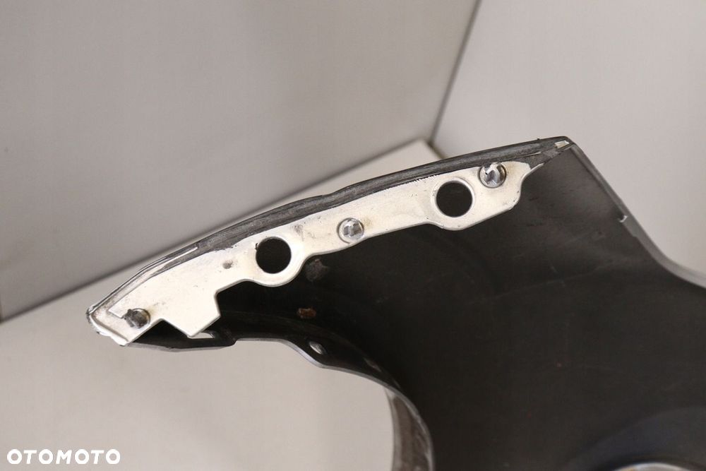 Zderzak Przedni Przód Volvo XC60 II 17- R-Design GRILL ATRAPA - 9