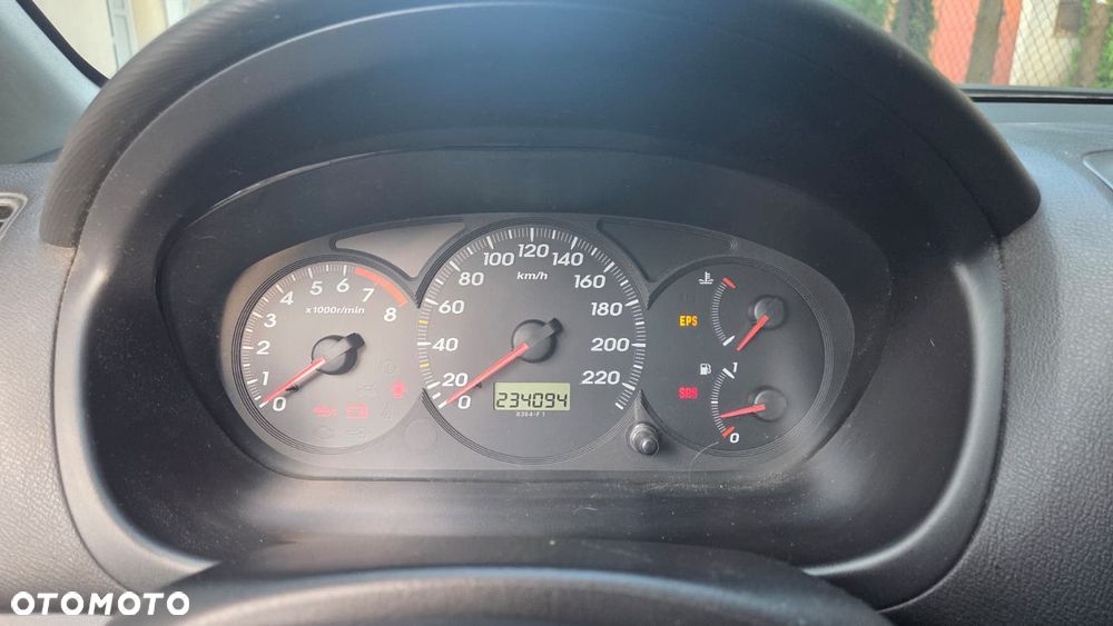 Honda Civic 1.4i LS - 7