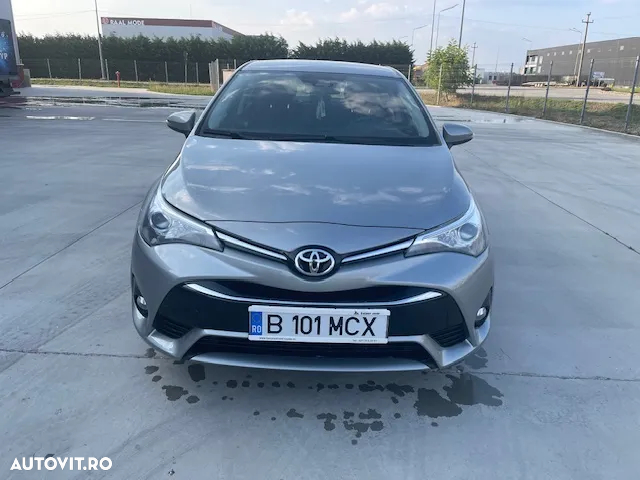 Toyota Avensis 1.8 Executive - 25