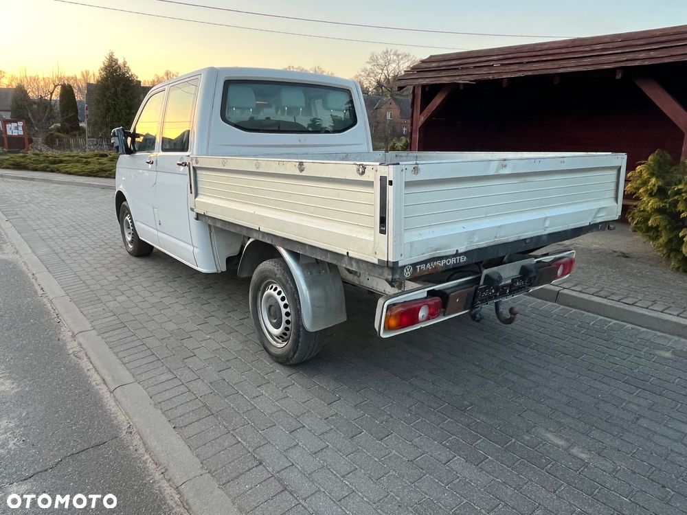 Volkswagen Transporter - 4