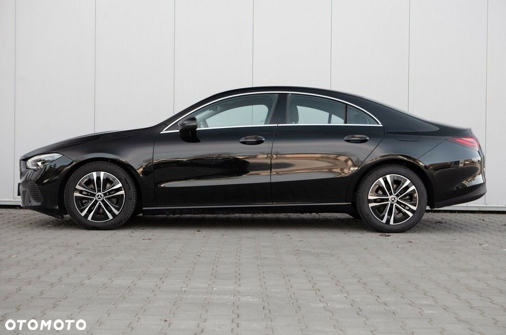 Mercedes-Benz CLA 200 mHEV 7G-DCT - 12