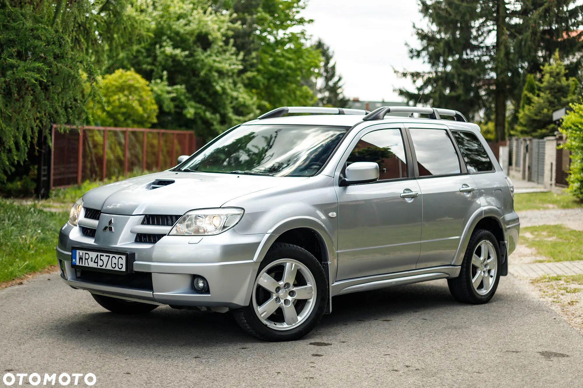Mitsubishi Outlander 2.0 Turbo 4WD - 1