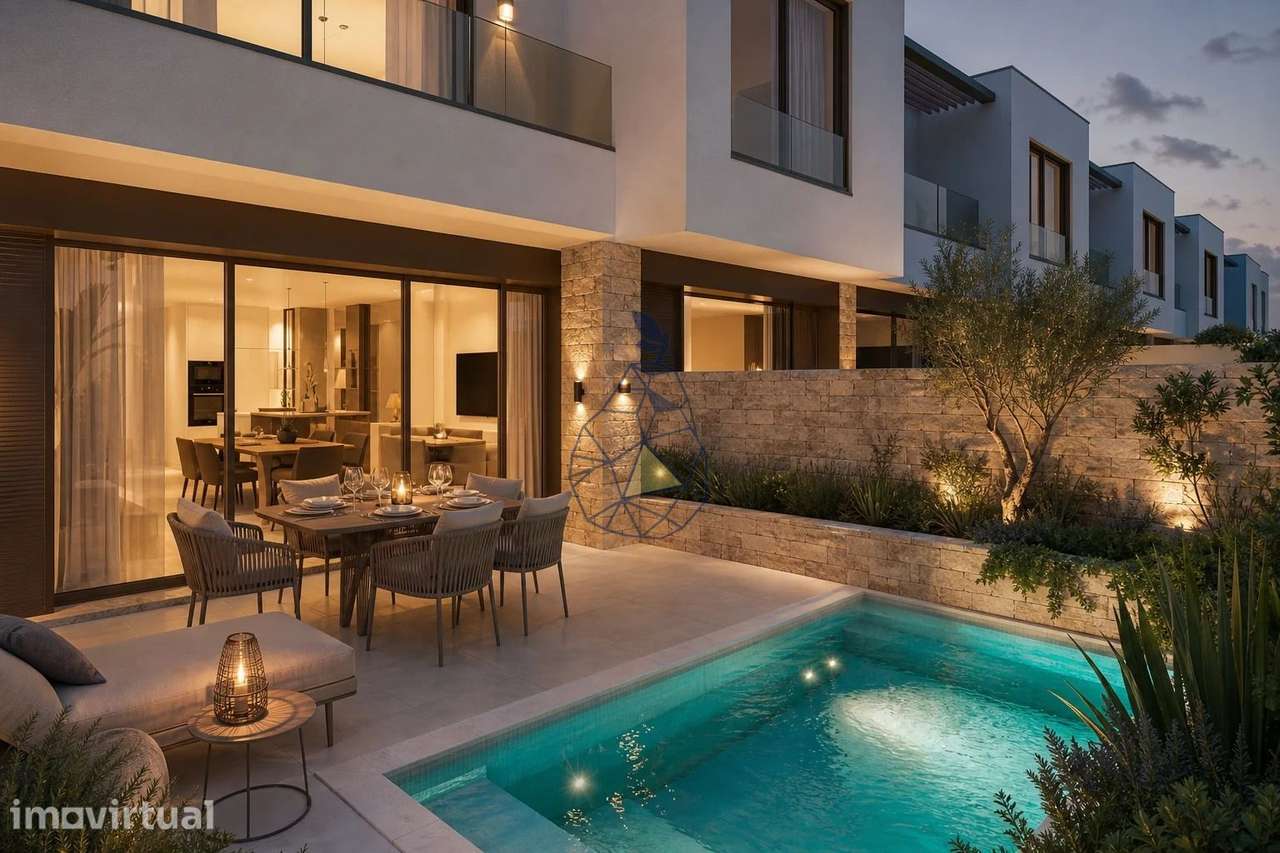 Moradia T3 em banda com piscina Ferreiras - Albufeira - Grande imagem: 2/32