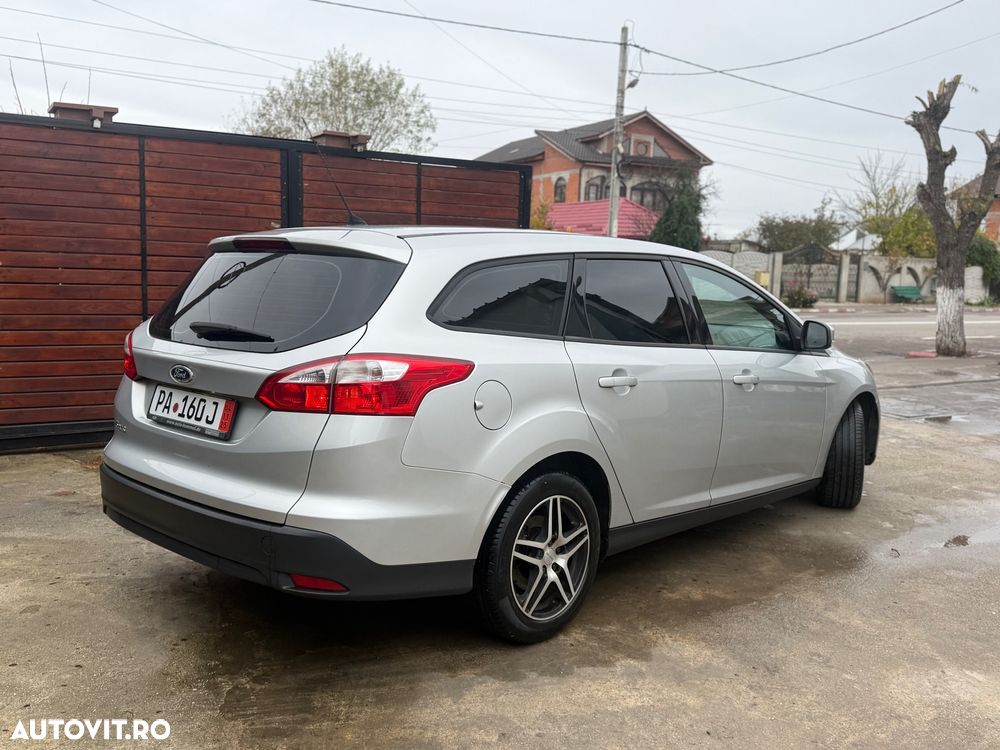 Ford Focus - 3