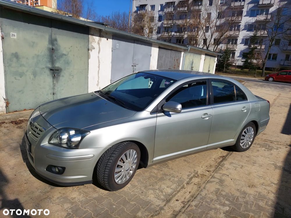 Toyota Avensis - 3