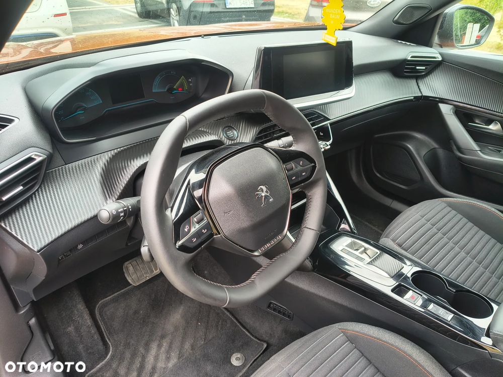 Peugeot 2008 136 Style - 21