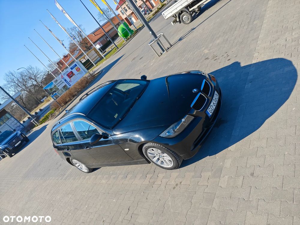 BMW Seria 3 320d - 1