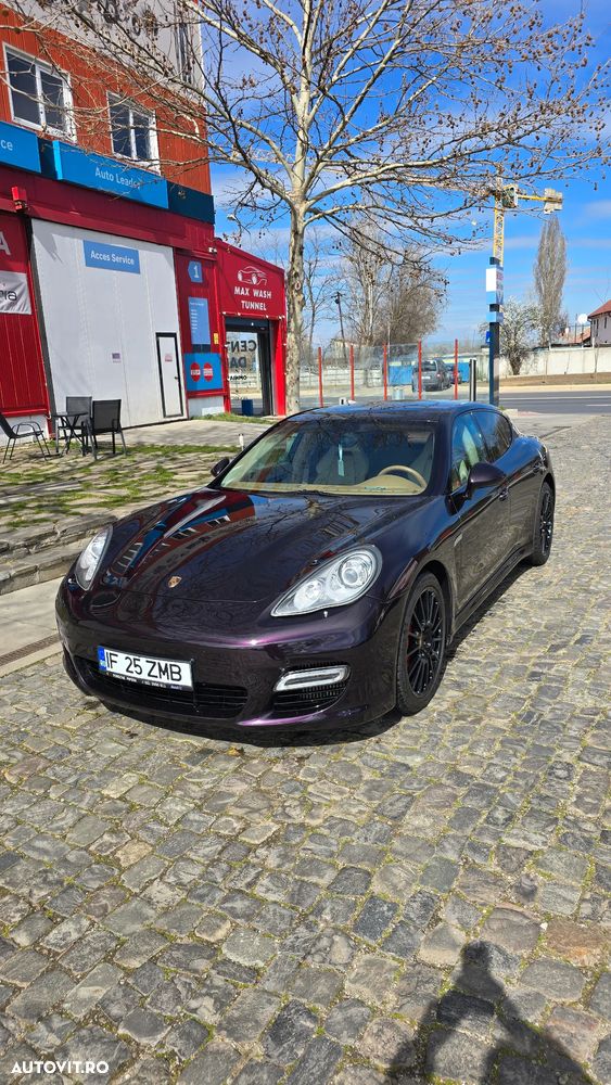 Porsche Panamera Turbo PDK - 2