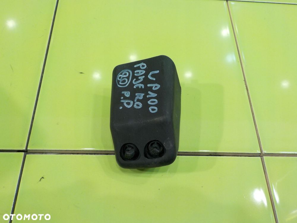 MITSUBISHI PAJERO III 3.5 B AUT 01r spryskiwacz lampy prawy przod - 1