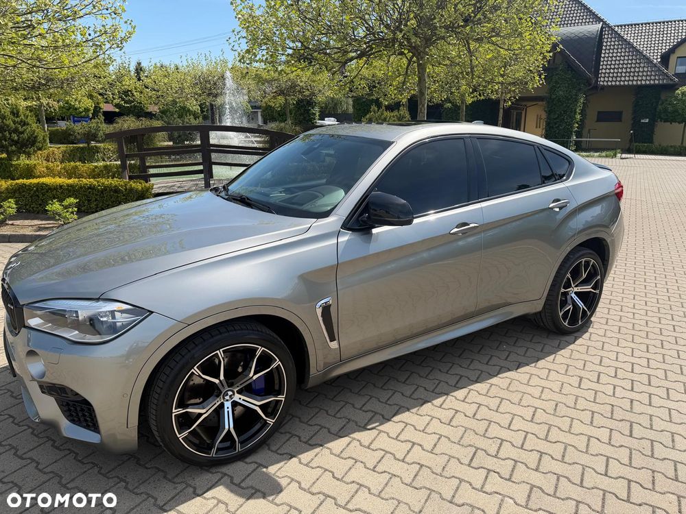 BMW X6M - 36