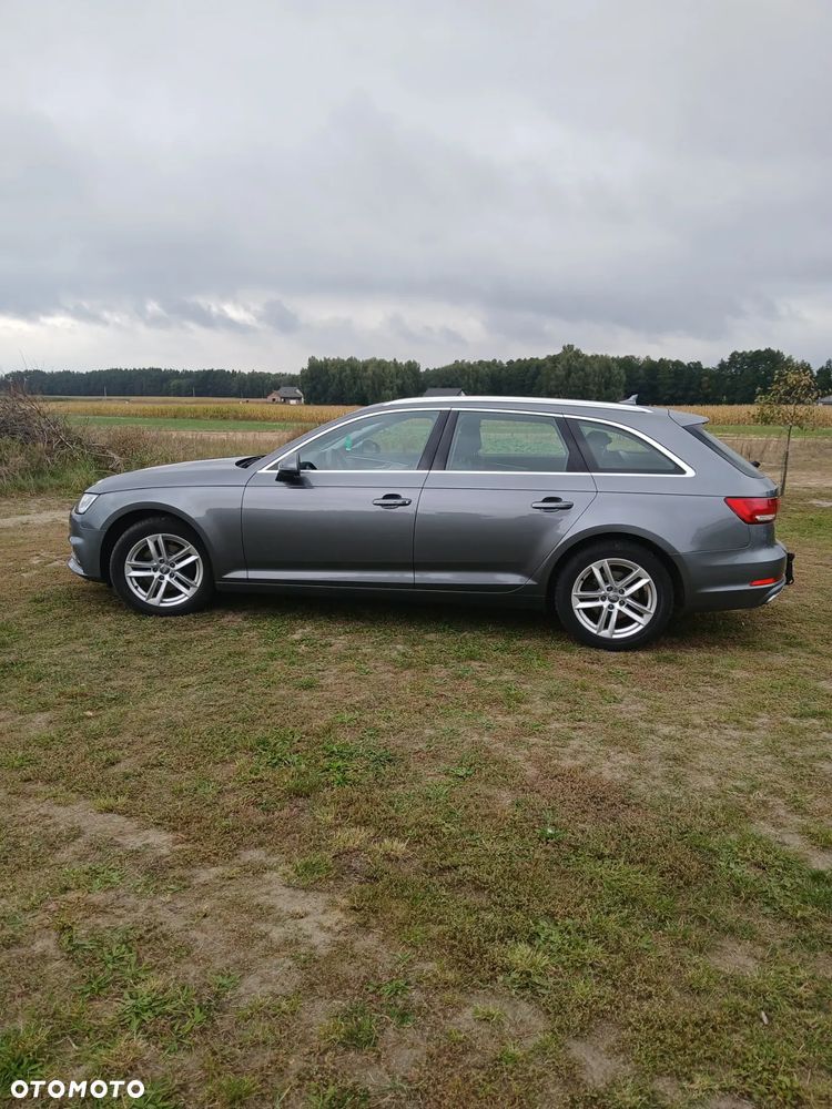 Audi A4 Avant 35 TDI Sport S tronic - 9