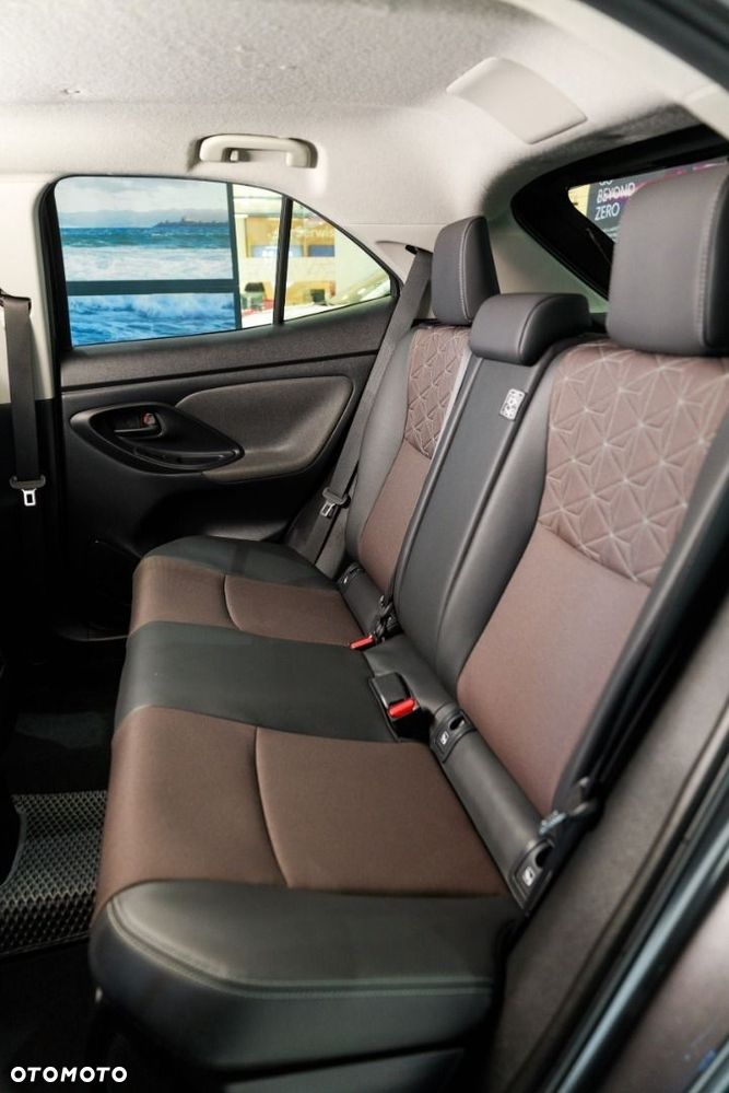 Toyota Yaris Cross - 20