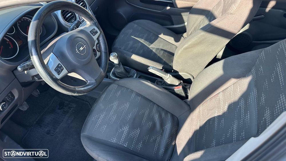 Opel Corsa 1.3 CDTI Enjoy EcoFLEX - 8