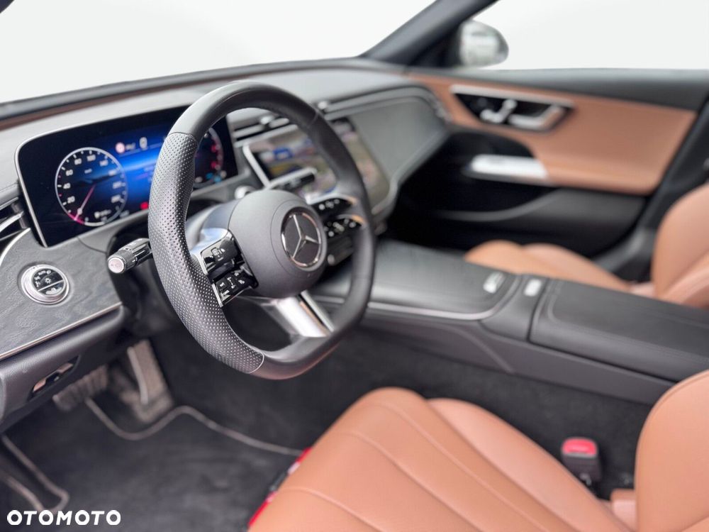 Mercedes-Benz Klasa E 220 d mHEV 4-Matic AMG 9G-Tronic - 12