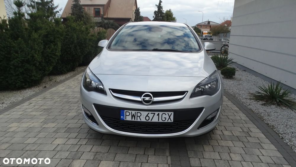Opel Astra 1.4 T Enjoy - 2
