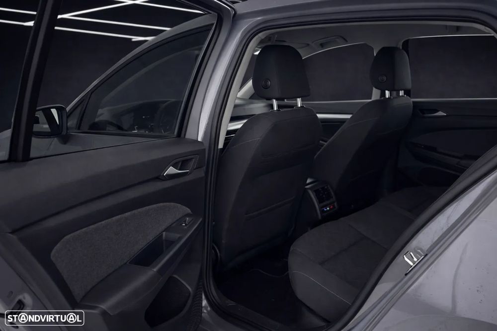 VW Golf 1.0 TSI Sportline - 9