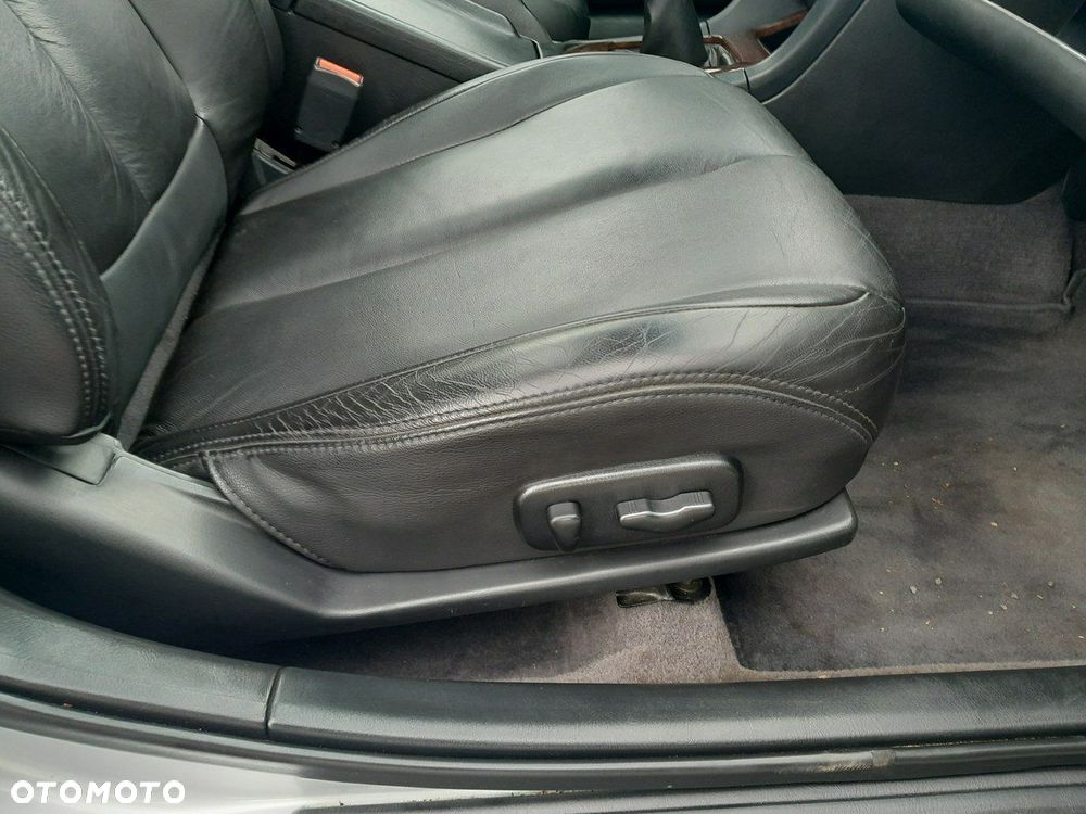 Nissan Maxima 2.0 Elegance - 25