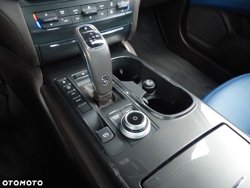 Maserati Ghibli MHEV Granlusso - 25