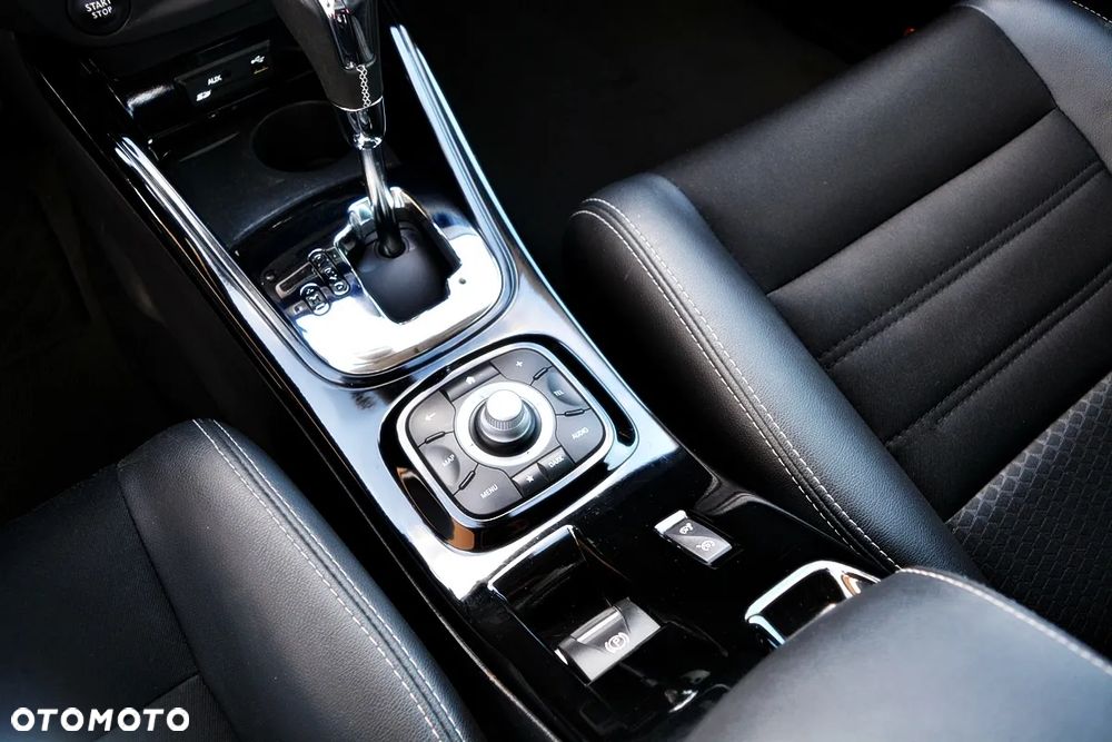 Renault Megane TCe 130 EDC Bose Edition - 7